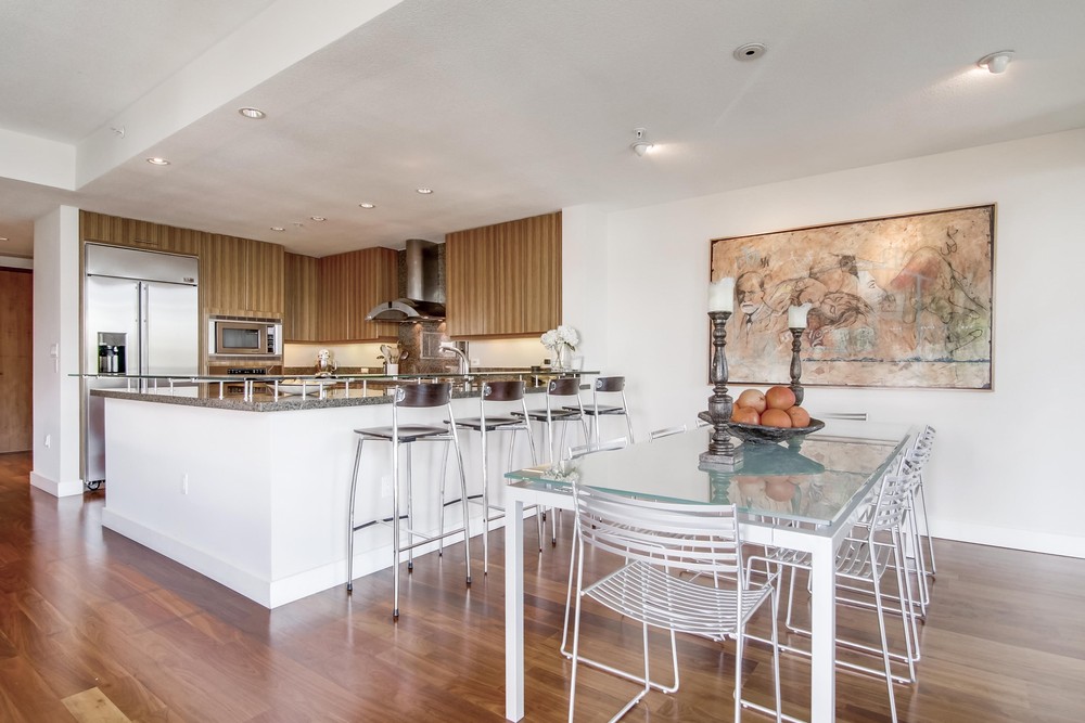 Virtual tour photo 19 of 53 for 1199 Pacific Hwy