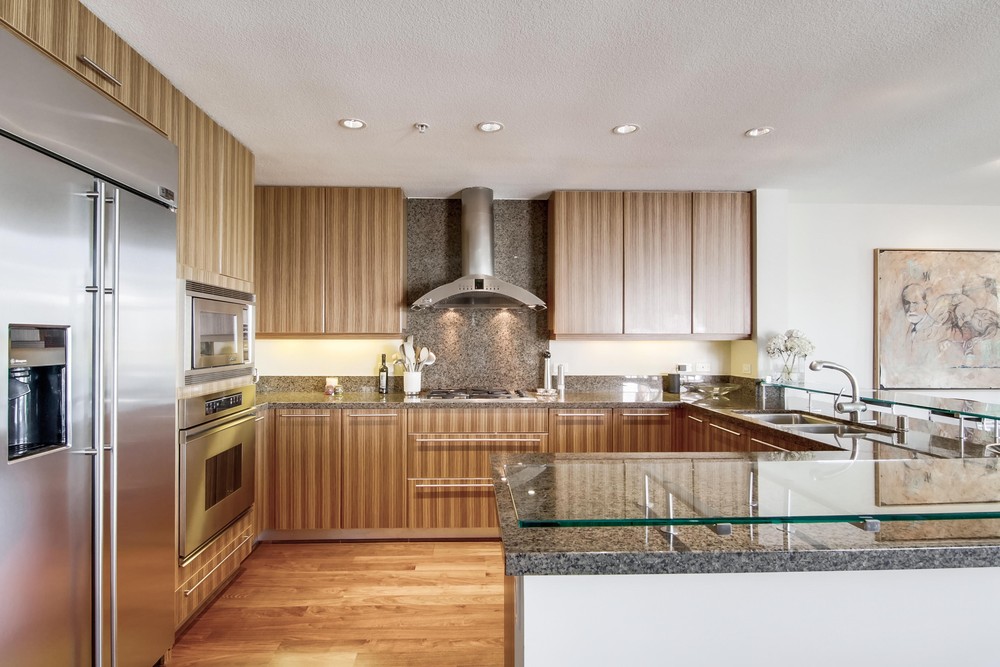 Virtual tour photo 21 of 53 for 1199 Pacific Hwy
