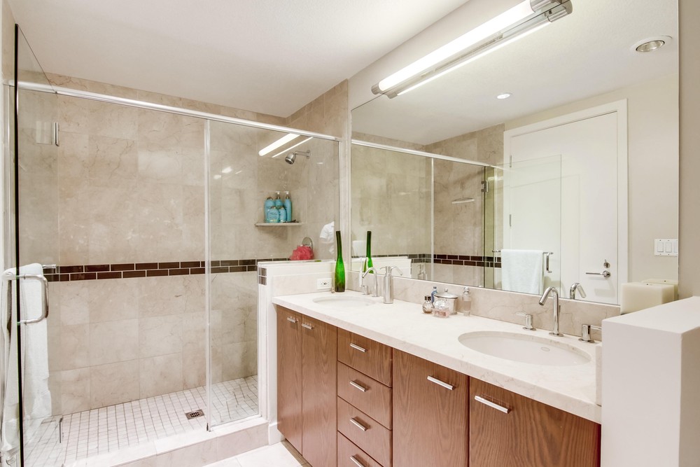 Virtual tour photo 42 of 53 for 1199 Pacific Hwy
