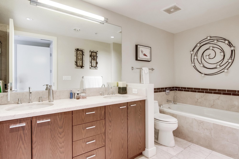 Virtual tour photo 43 of 53 for 1199 Pacific Hwy