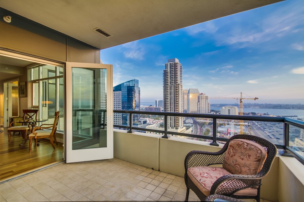 Virtual tour photo 11 of 70 for The Grande #2205