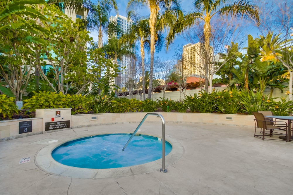 Virtual tour photo 61 of 70 for The Grande #2205