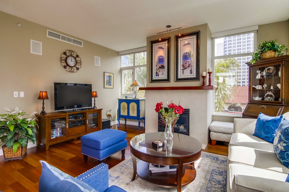 Virtual tour photo 13 of 54 for 1199 Pacific Hwy #404