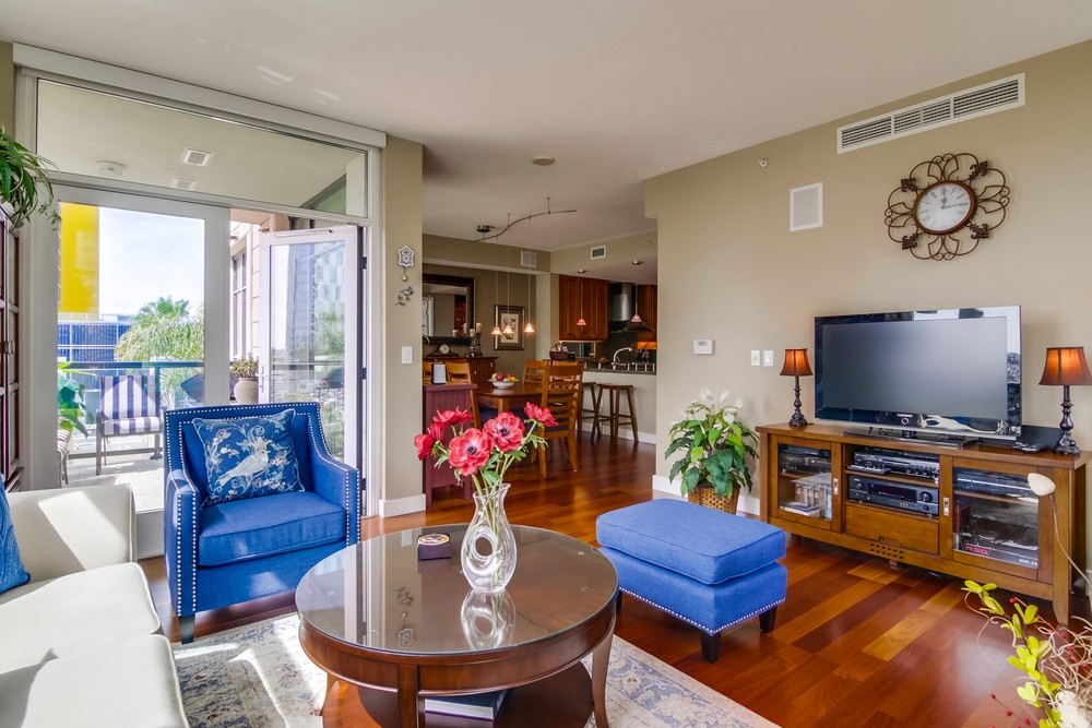 Virtual tour photo 15 of 54 for 1199 Pacific Hwy #404