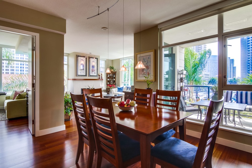 Virtual tour photo 16 of 54 for 1199 Pacific Hwy #404
