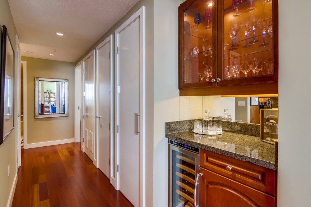 Virtual tour photo 36 of 54 for 1199 Pacific Hwy #404