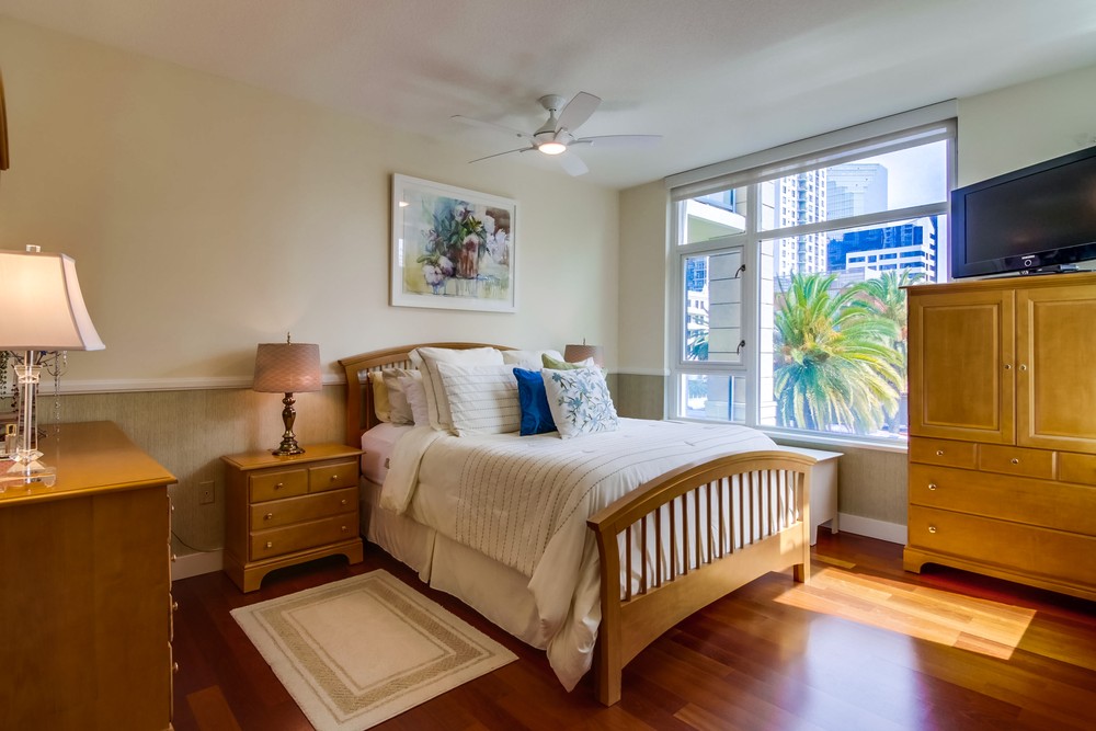 Virtual tour photo 45 of 54 for 1199 Pacific Hwy #404