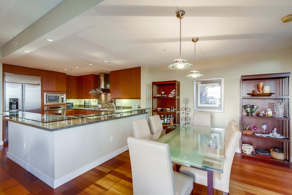 Virtual tour photo 8 of 51 for 1199 Pacific Hwy #705