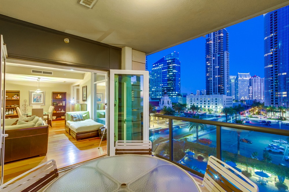 Virtual tour photo 28 of 51 for 1199 Pacific Hwy #705