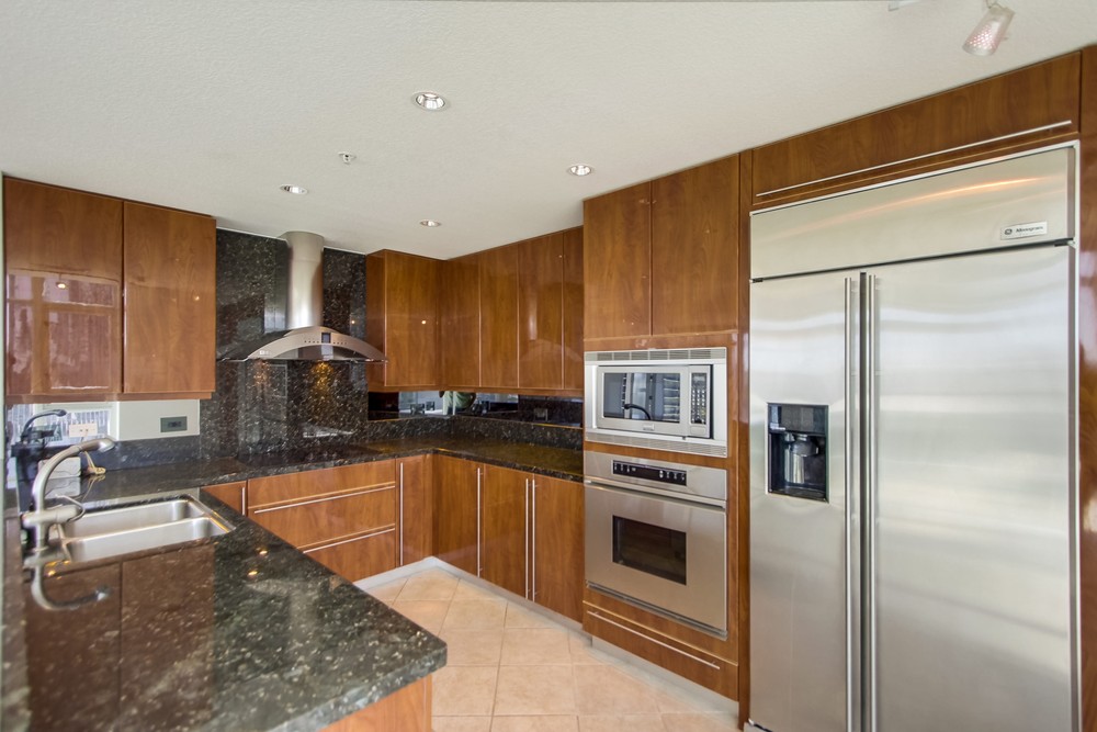 Virtual tour photo 28 of 80 for 1199 Pacific Hwy #906