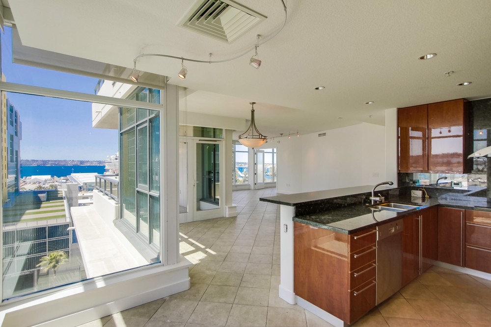 Virtual tour photo 29 of 80 for 1199 Pacific Hwy #906