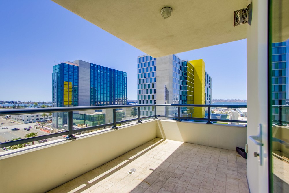 Virtual tour photo 35 of 80 for 1199 Pacific Hwy #906
