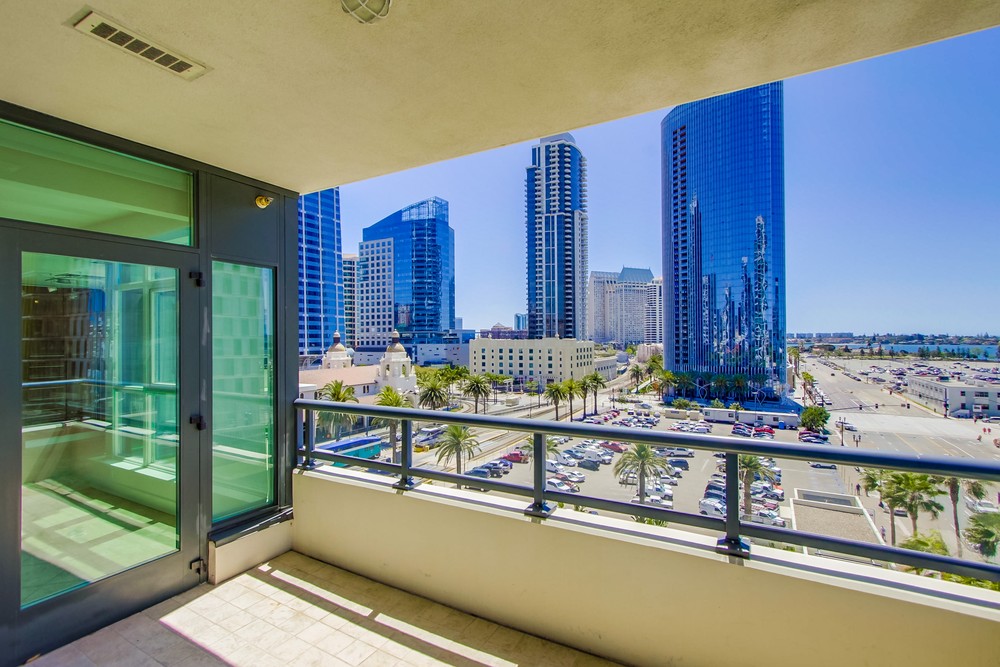 Virtual tour photo 38 of 80 for 1199 Pacific Hwy #906