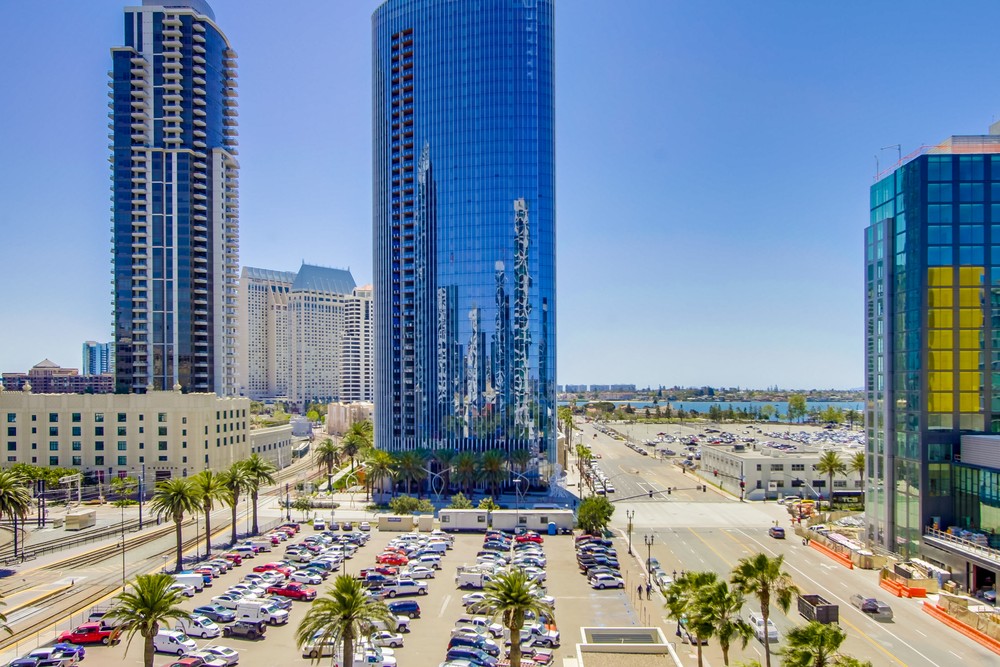 Virtual tour photo 39 of 80 for 1199 Pacific Hwy #906