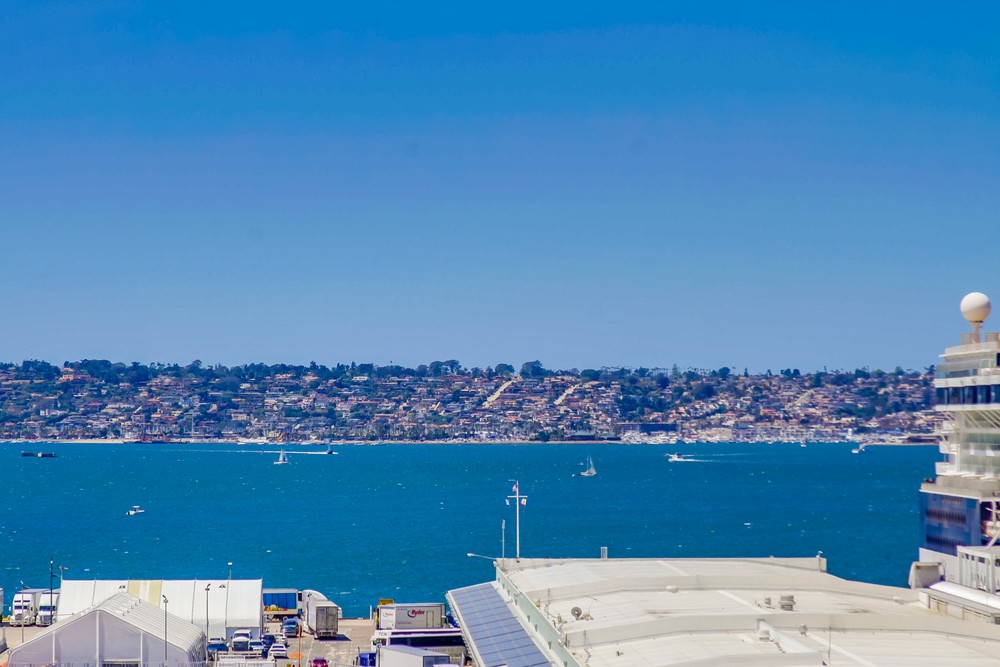 Virtual tour photo 42 of 80 for 1199 Pacific Hwy #906
