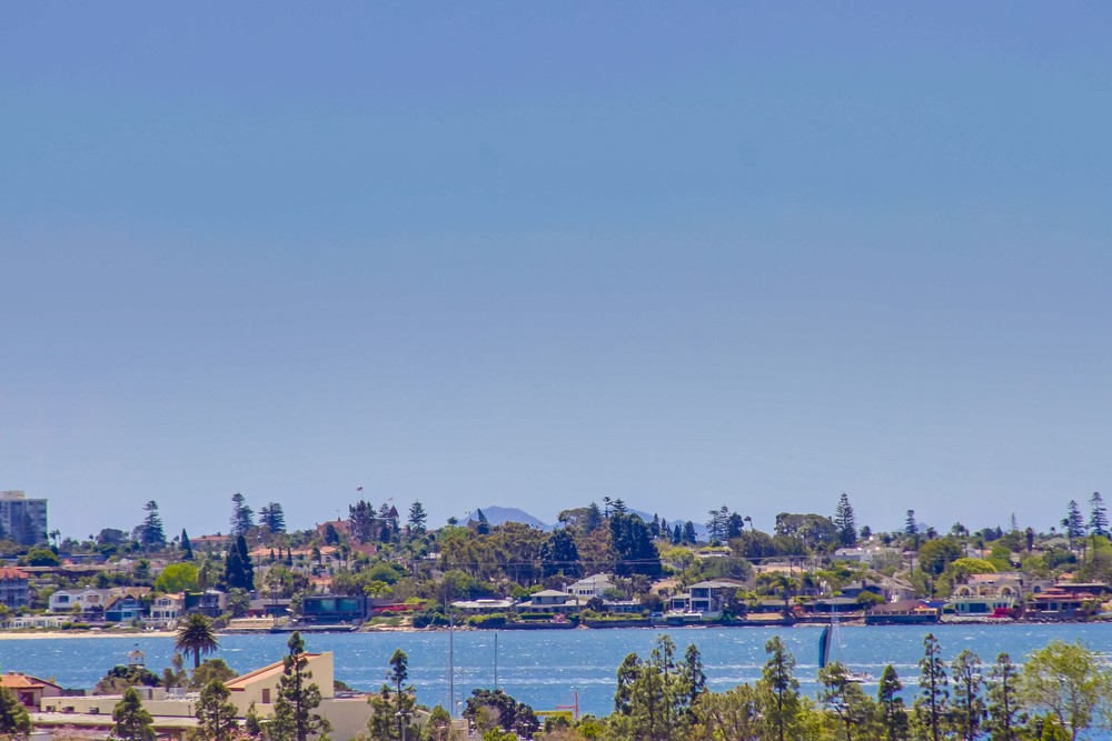 Virtual tour photo 45 of 80 for 1199 Pacific Hwy #906