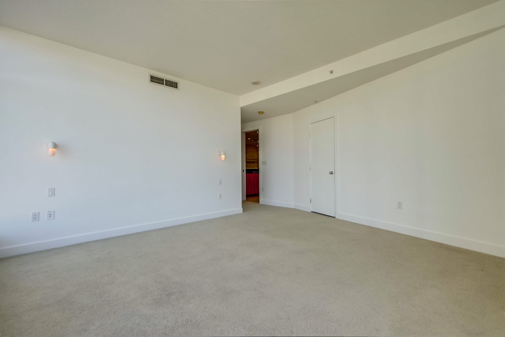 Virtual tour photo 48 of 80 for 1199 Pacific Hwy #906