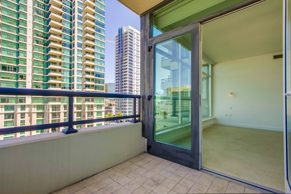 Virtual tour photo 57 of 80 for 1199 Pacific Hwy #906