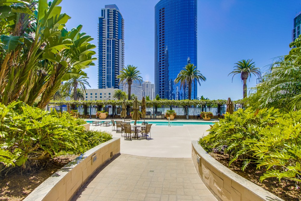 Virtual tour photo 72 of 80 for 1199 Pacific Hwy #906