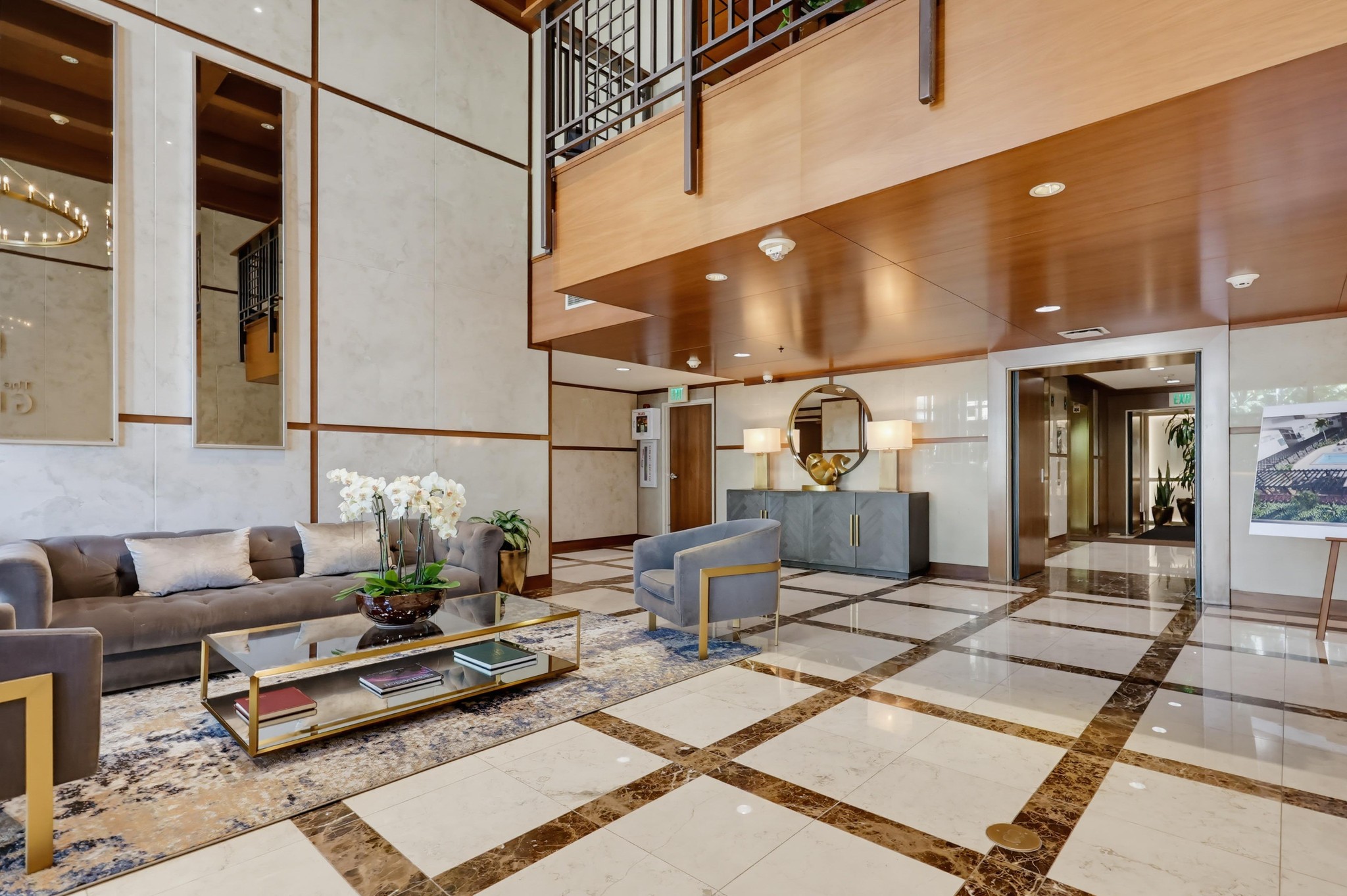 Virtual tour photo 8 of 105 for 1199 Pacific Hwy Unit 1305