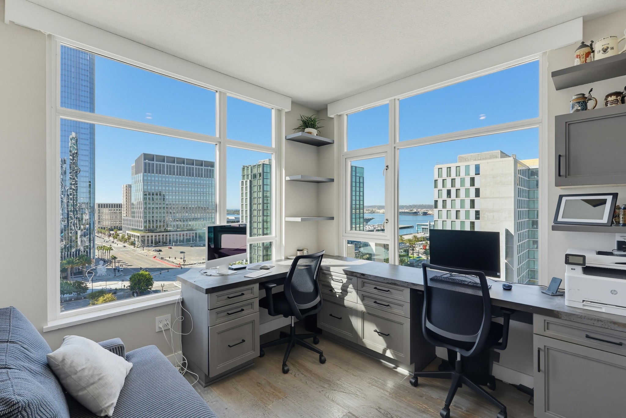 Virtual tour photo 27 of 105 for 1199 Pacific Hwy Unit 1305