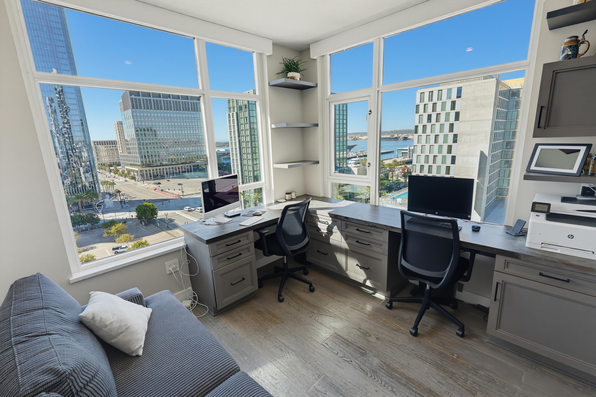 Virtual tour photo 28 of 105 for 1199 Pacific Hwy Unit 1305