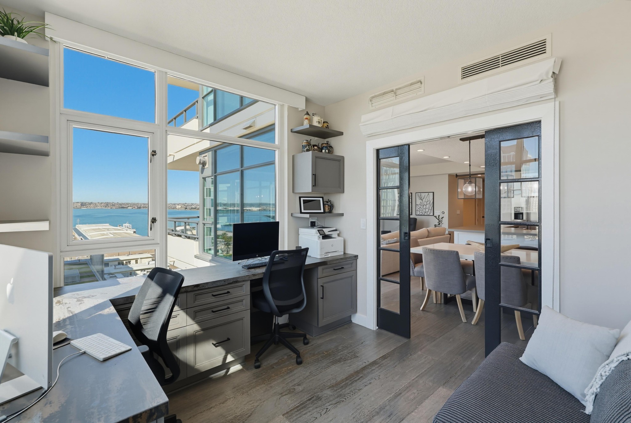 Virtual tour photo 29 of 105 for 1199 Pacific Hwy Unit 1305