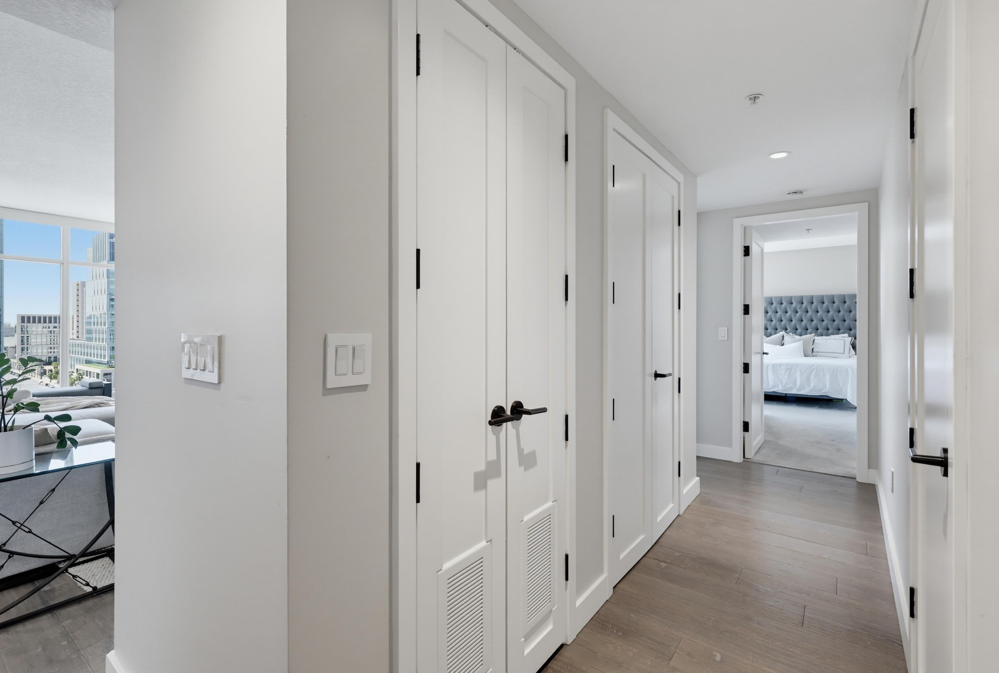 Virtual tour photo 49 of 105 for 1199 Pacific Hwy Unit 1305