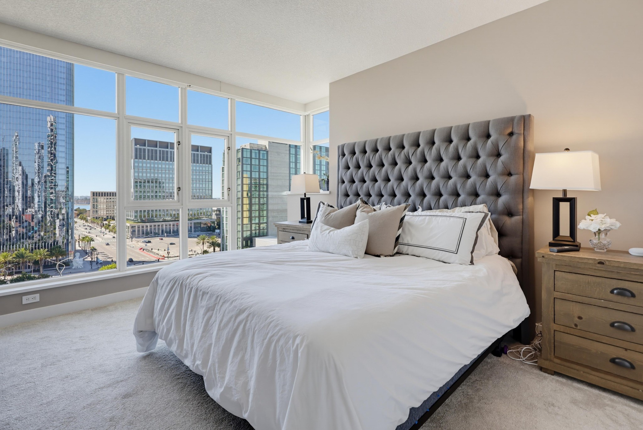 Virtual tour photo 53 of 105 for 1199 Pacific Hwy Unit 1305