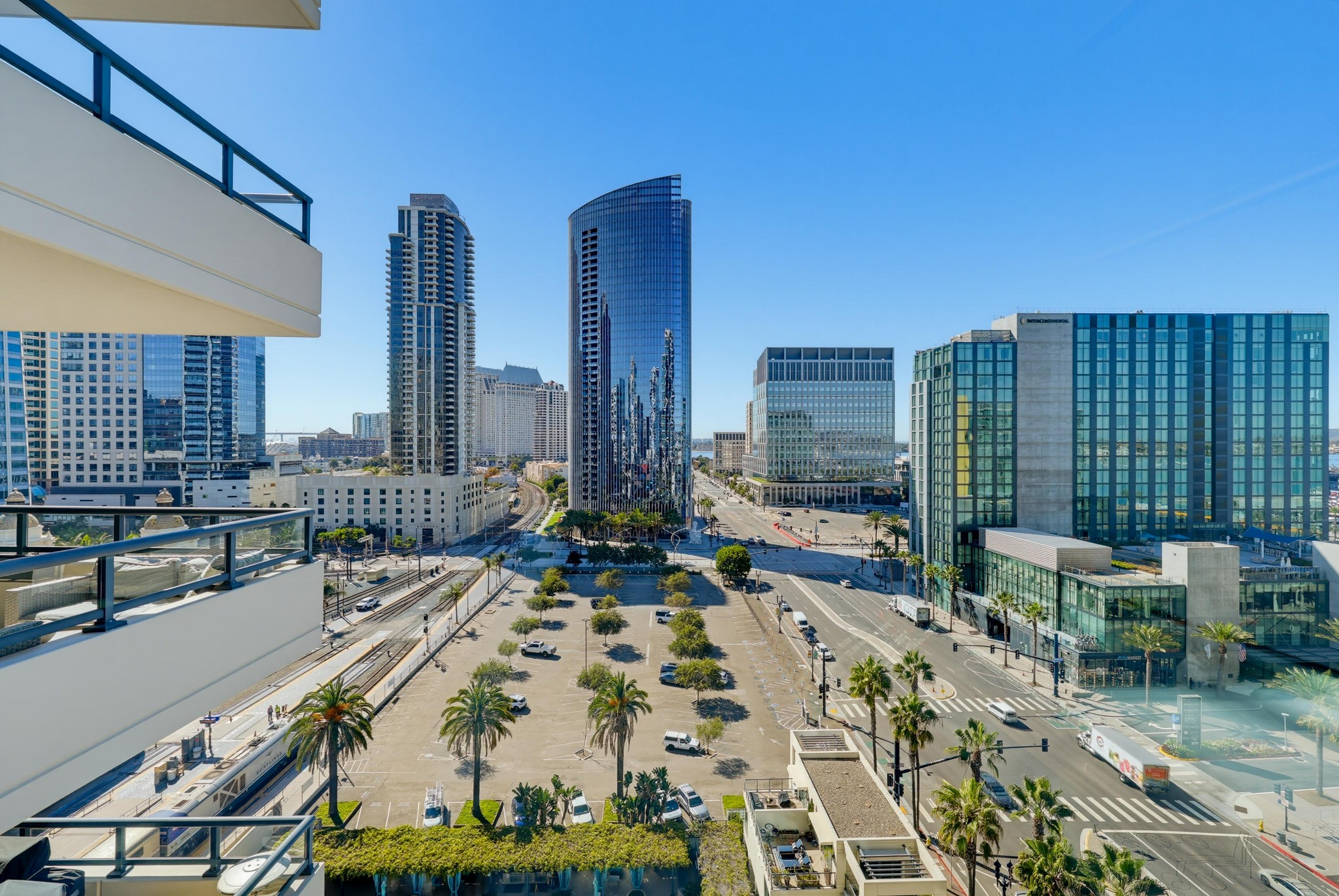 Virtual tour photo 61 of 105 for 1199 Pacific Hwy Unit 1305