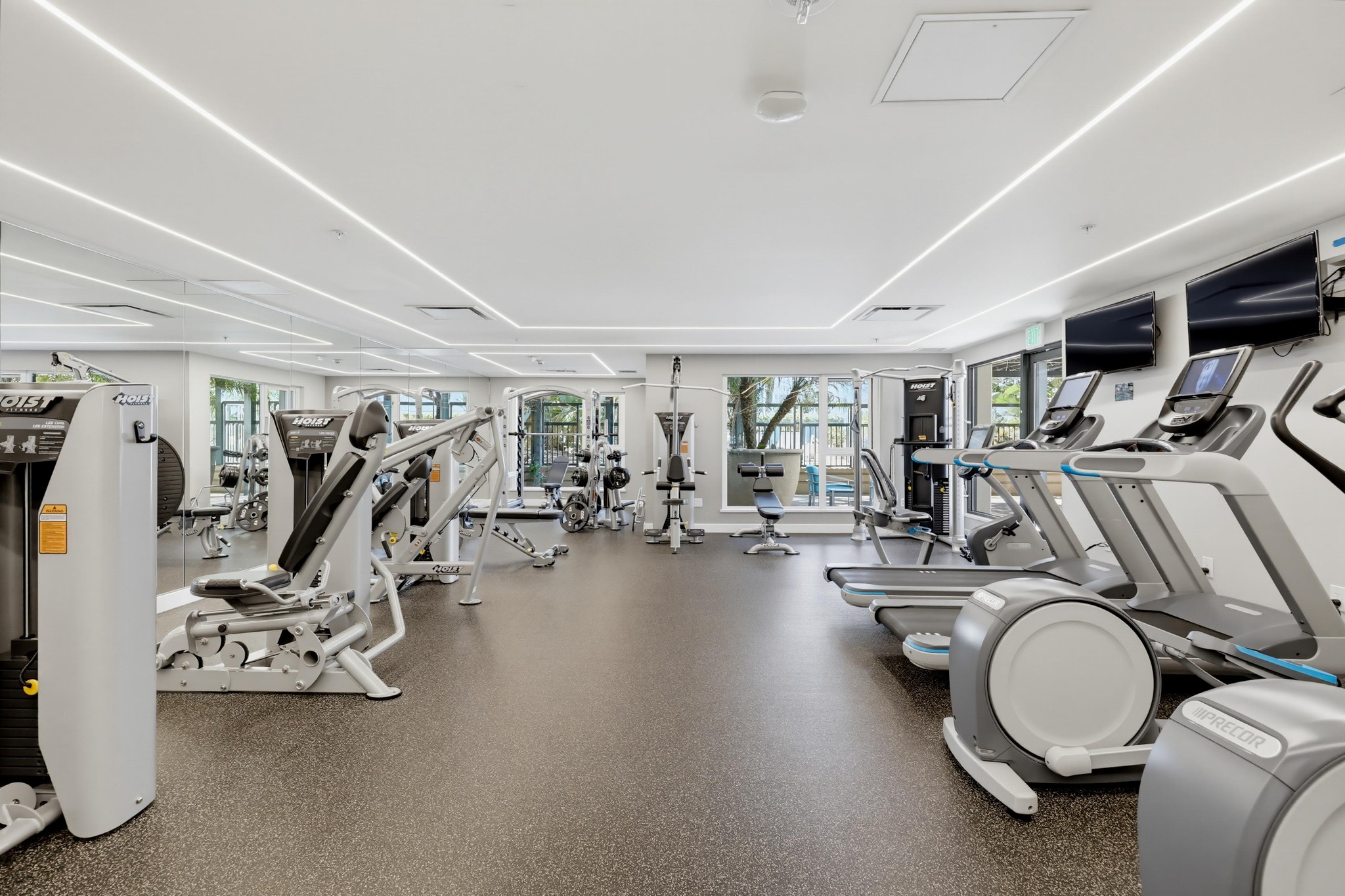 Virtual tour photo 90 of 105 for 1199 Pacific Hwy Unit 1305