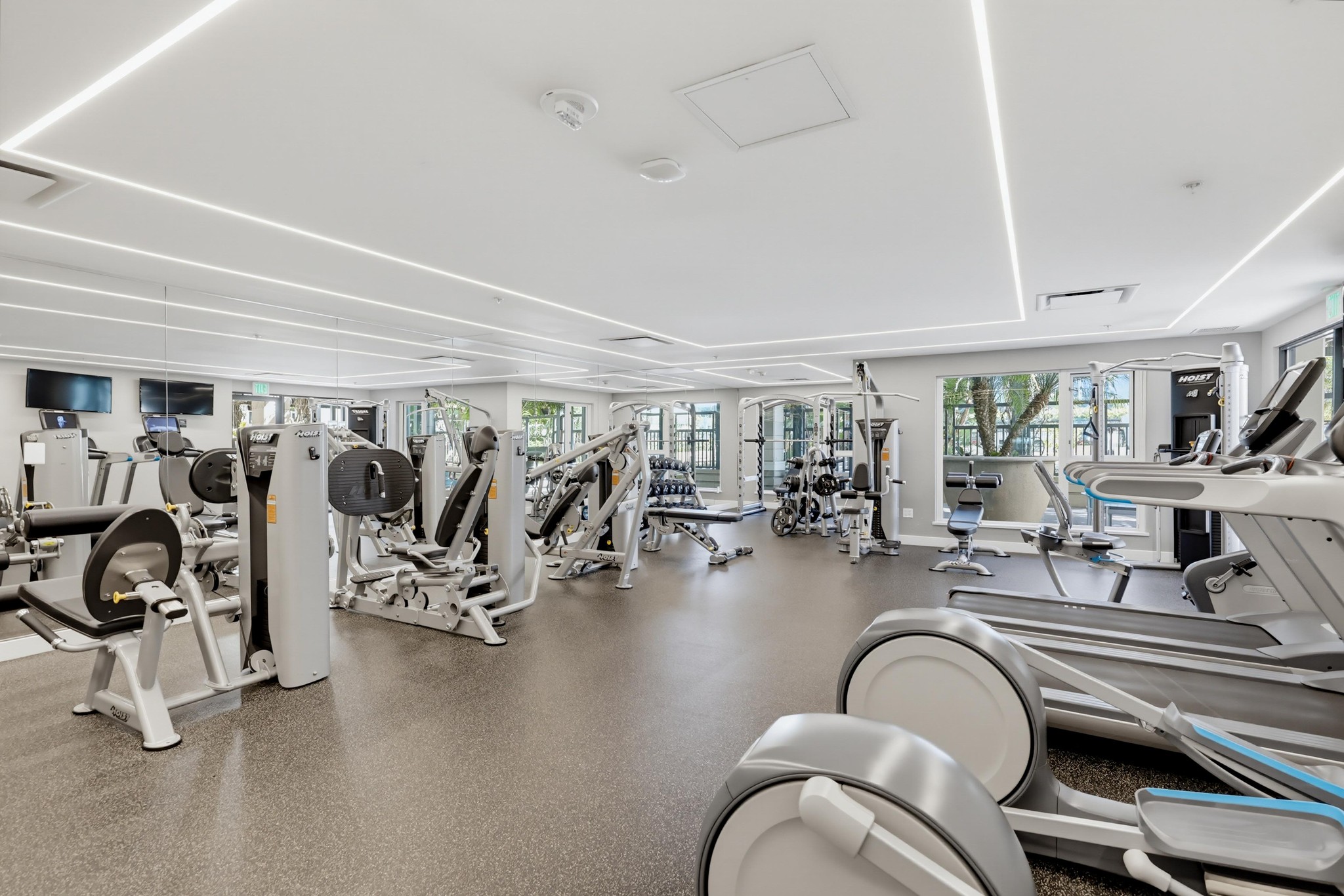 Virtual tour photo 91 of 105 for 1199 Pacific Hwy Unit 1305