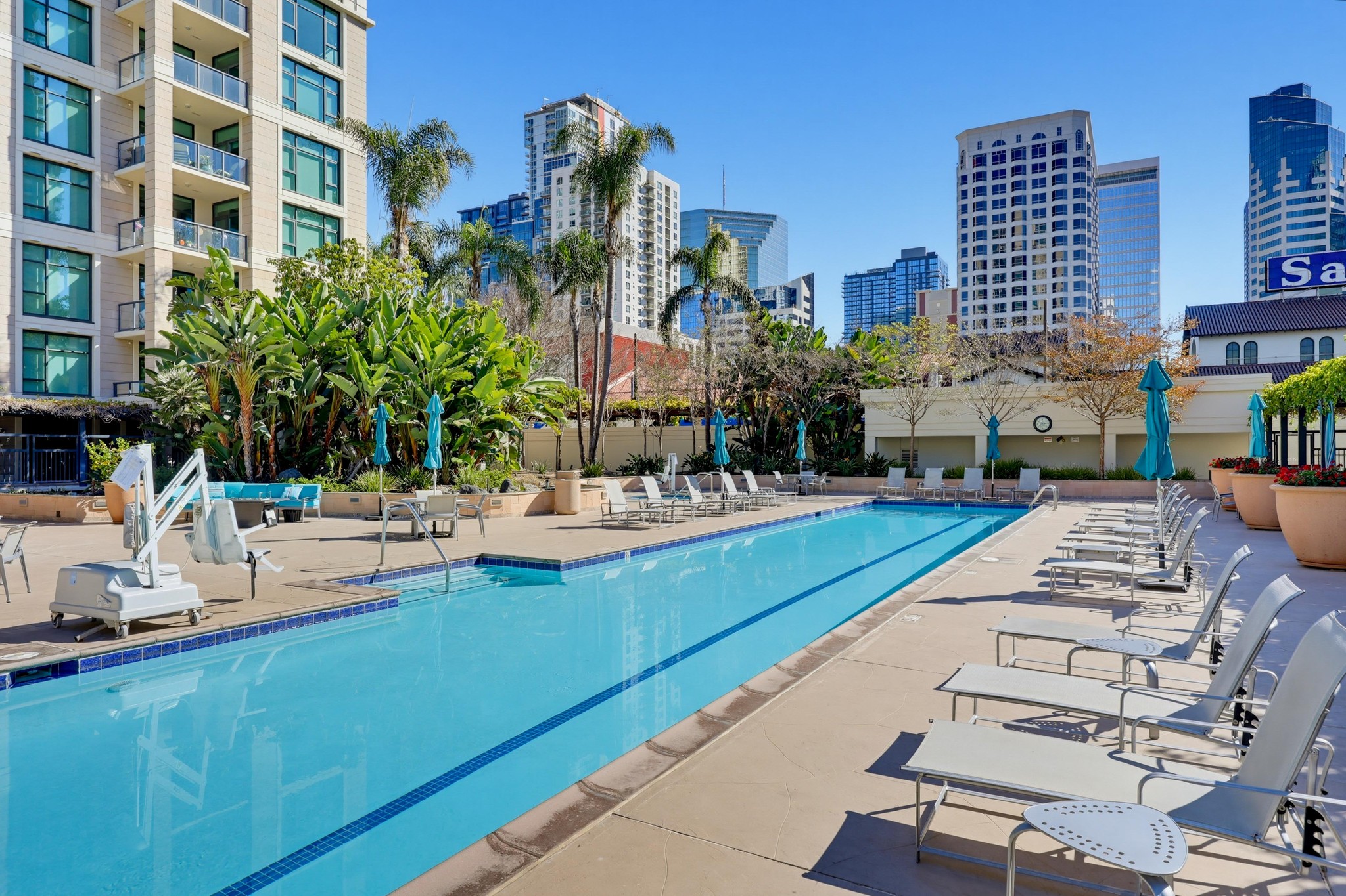Virtual tour photo 97 of 105 for 1199 Pacific Hwy Unit 1305