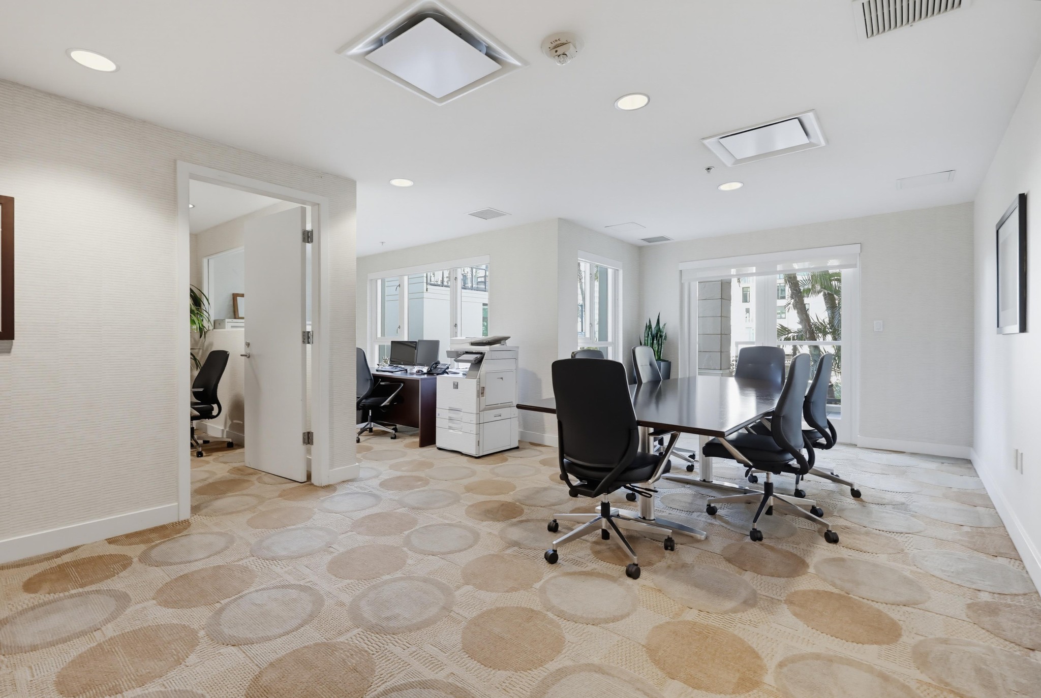 Virtual tour photo 100 of 105 for 1199 Pacific Hwy Unit 1305