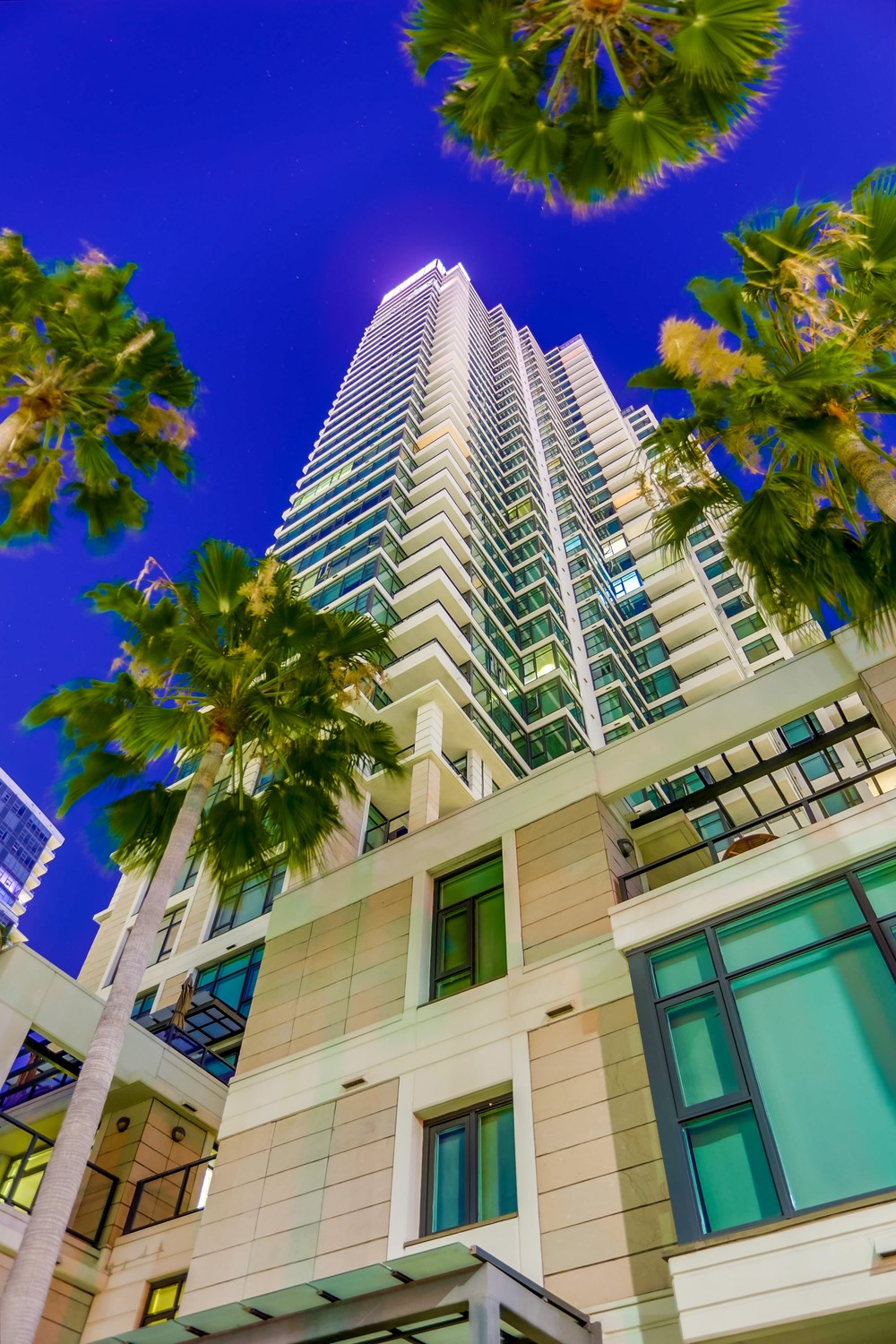Virtual tour photo 7 of 101 for 1199 Pacific Hwy #3502