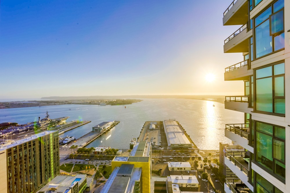 Virtual tour photo 67 of 101 for 1199 Pacific Hwy #3502