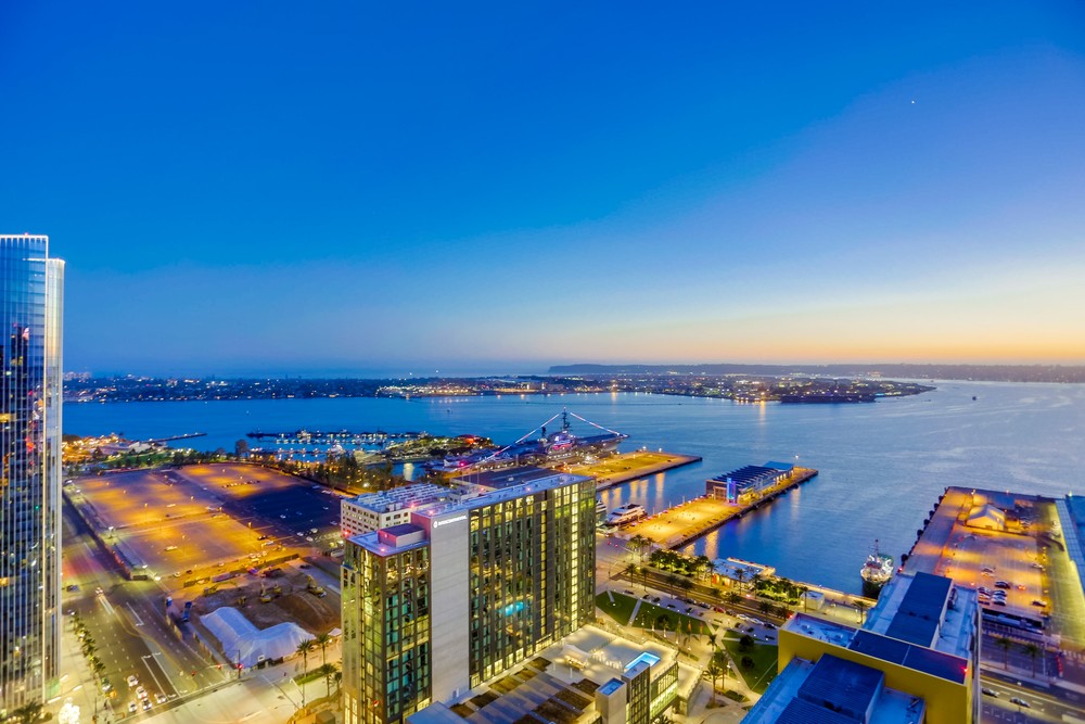 Virtual tour photo 88 of 101 for 1199 Pacific Hwy #3502
