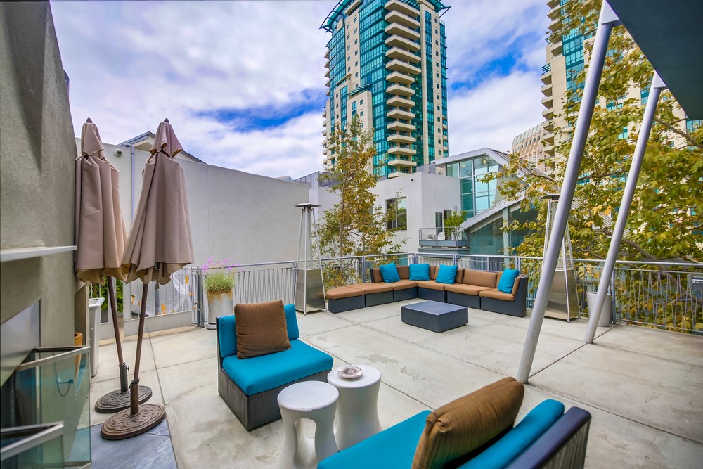 Virtual tour photo 43 of 45 for 120 Island Ave #224