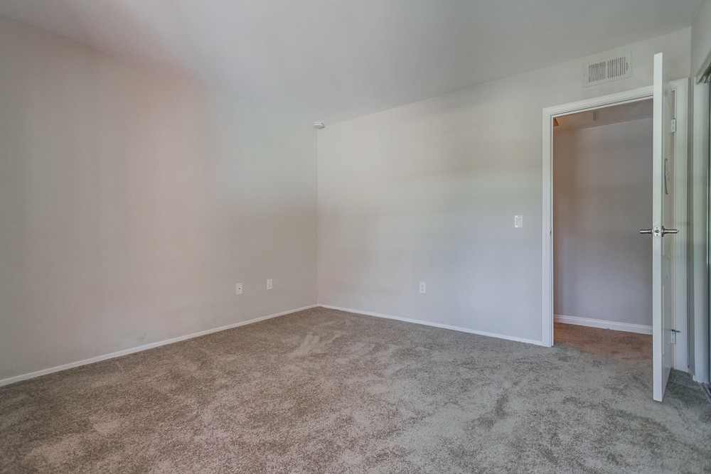 Virtual tour photo 24 of 34 for 12007 Alta Carmel Ct UNIT 328