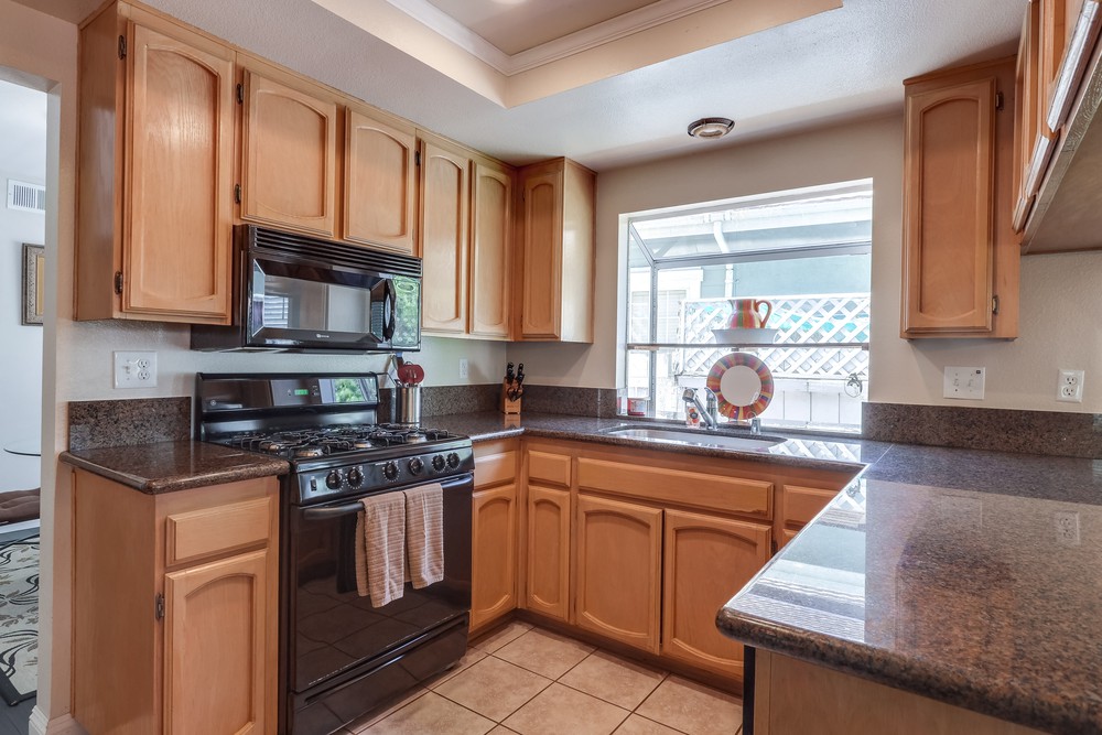 Virtual tour photo 17 of 41 for 12017 Eastbourne Rd
