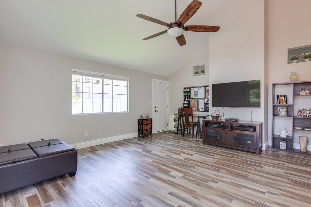 Virtual tour photo 22 of 41 for 12017 Eastbourne Rd