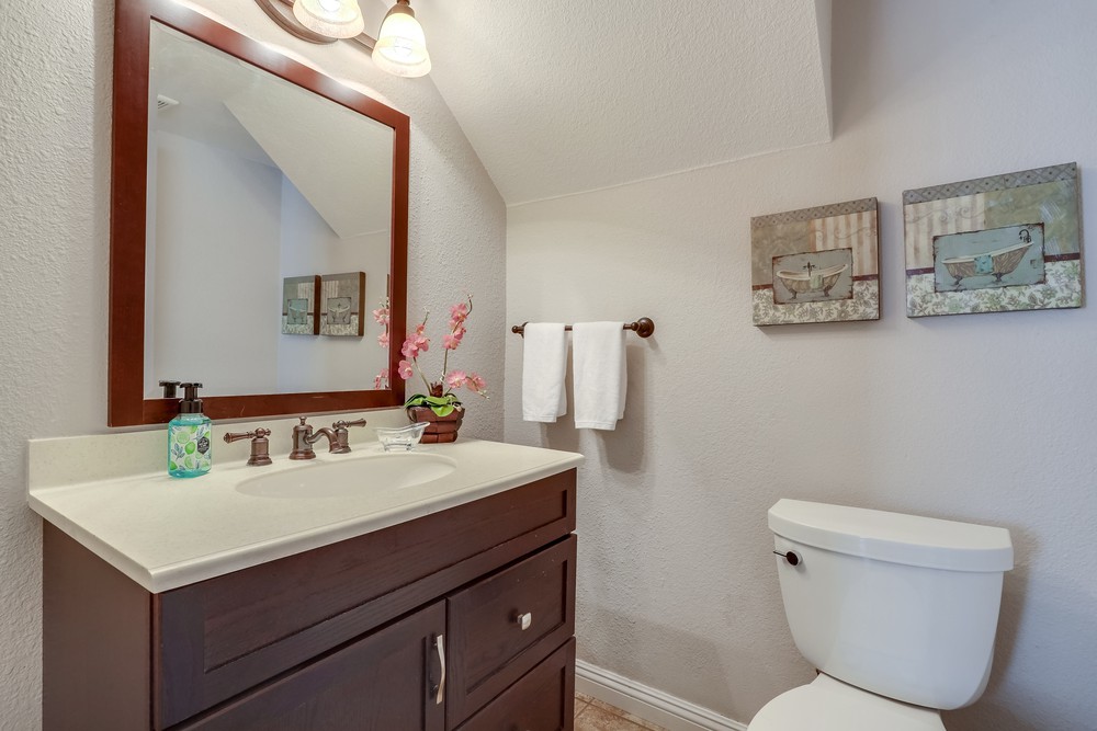 Virtual tour photo 26 of 41 for 12017 Eastbourne Rd