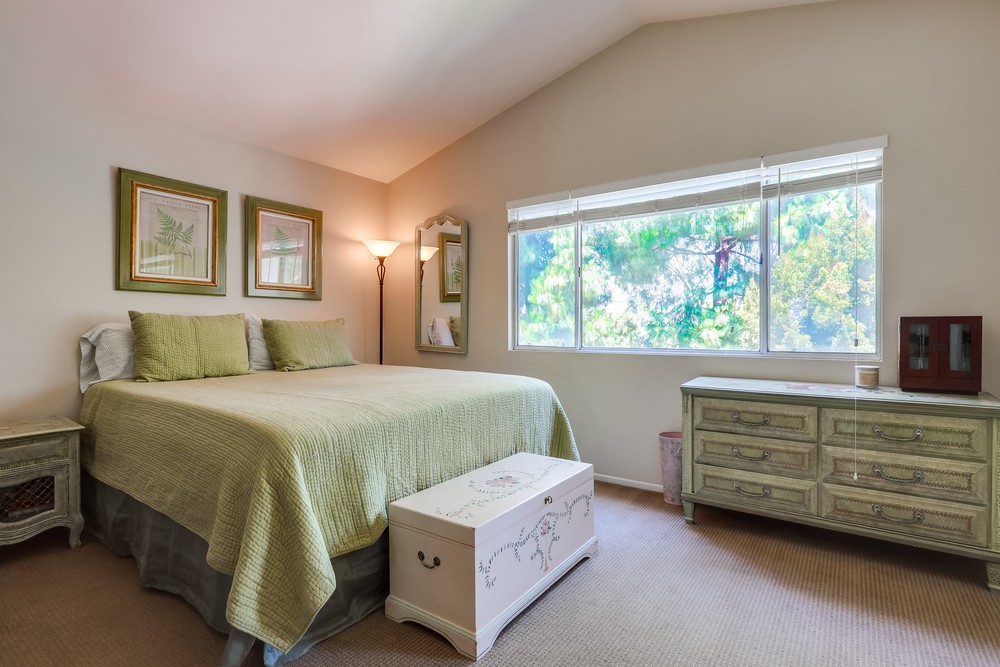 Virtual tour photo 28 of 41 for 12017 Eastbourne Rd