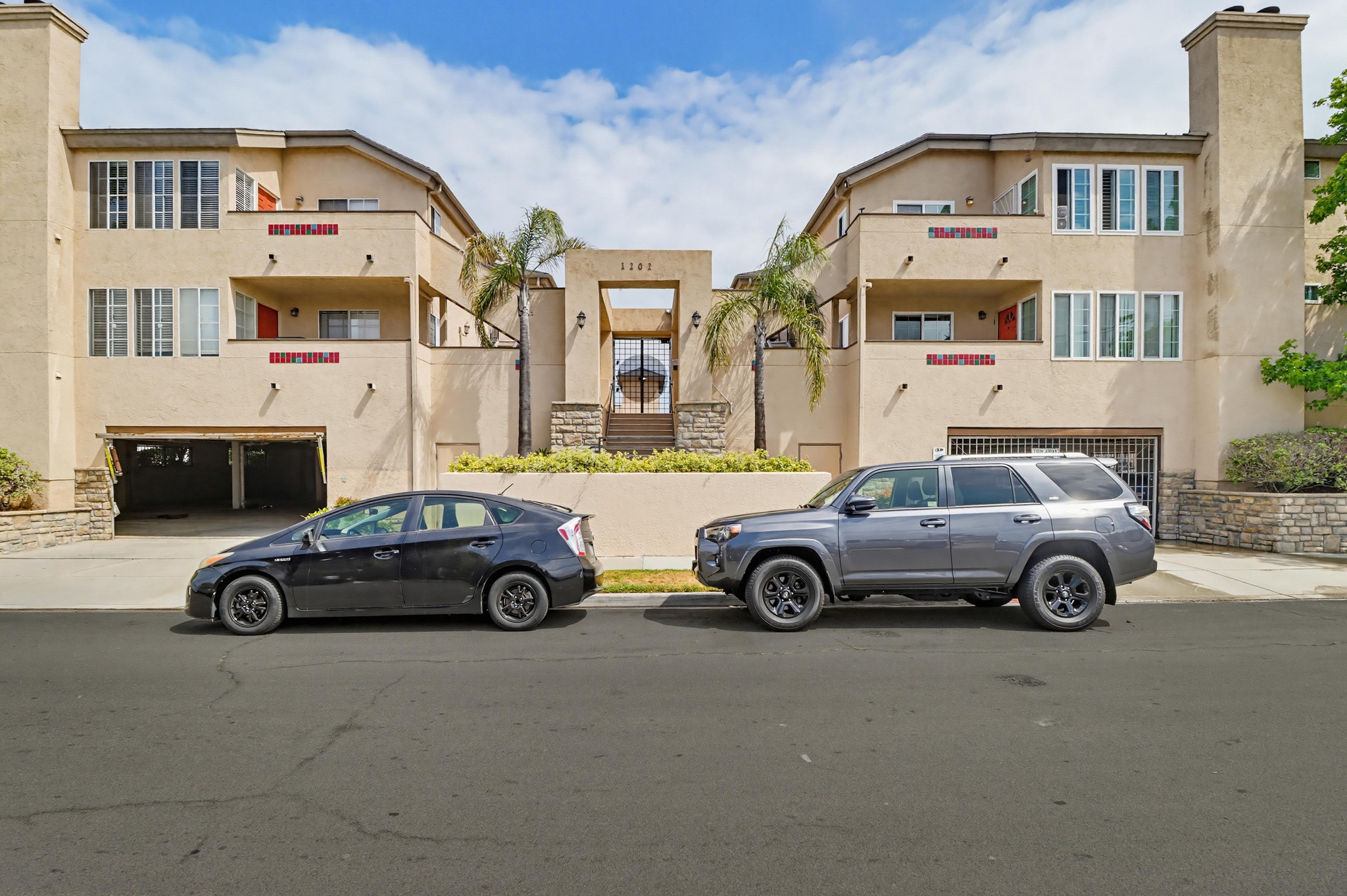 Virtual tour photo 1 of 29 for 1202 Donax Ave