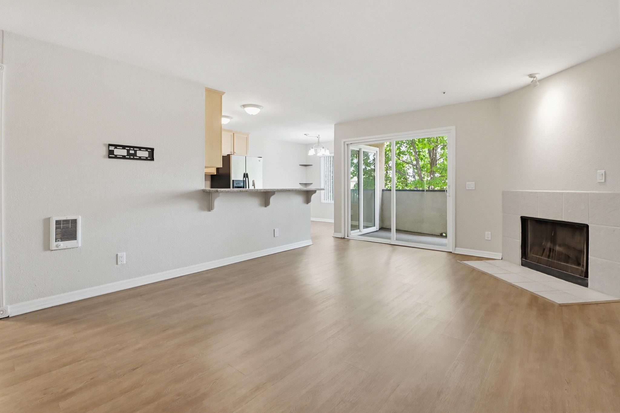 Virtual tour photo 9 of 29 for 1202 Donax Ave