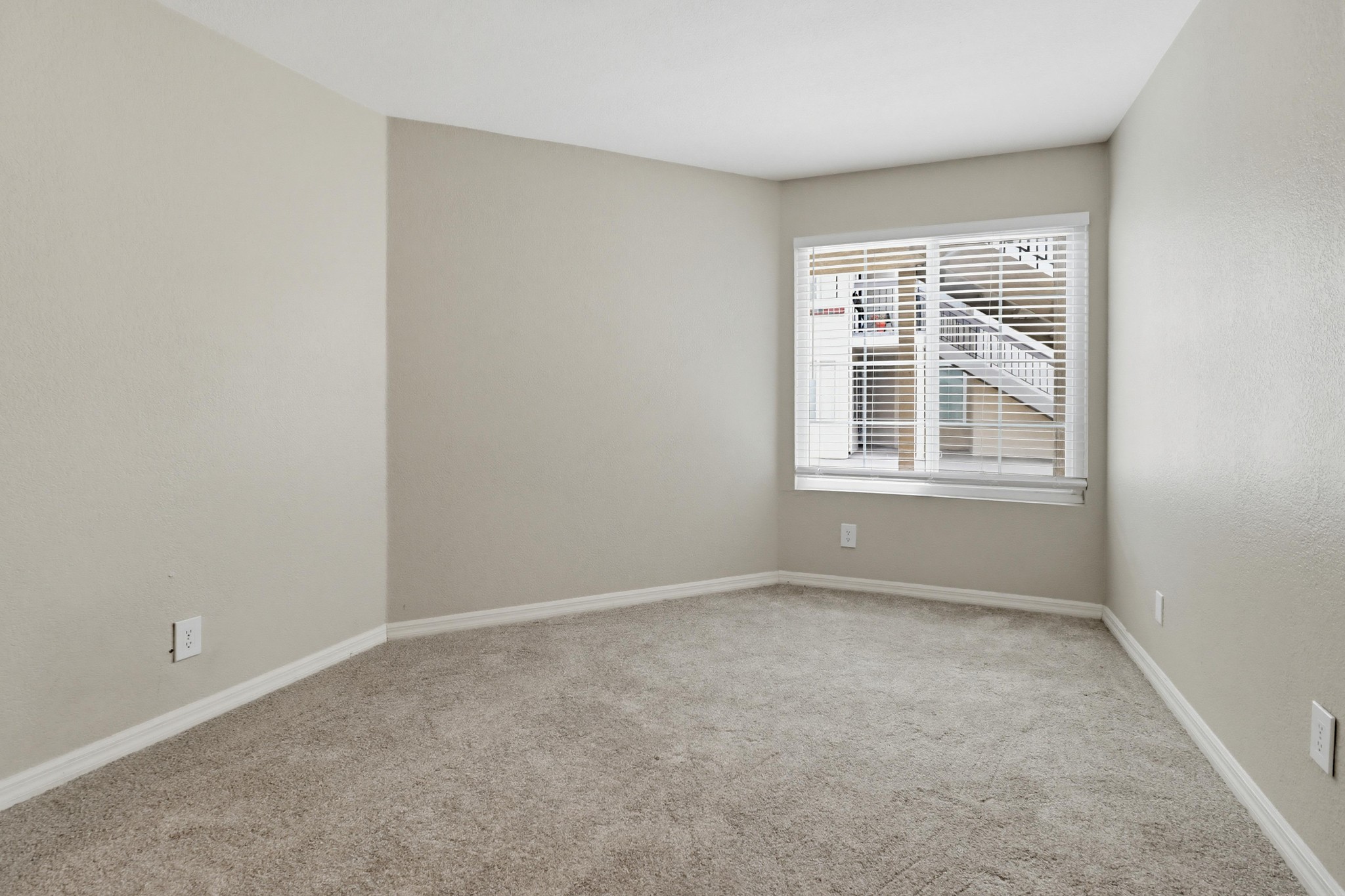 Virtual tour photo 24 of 29 for 1202 Donax Ave