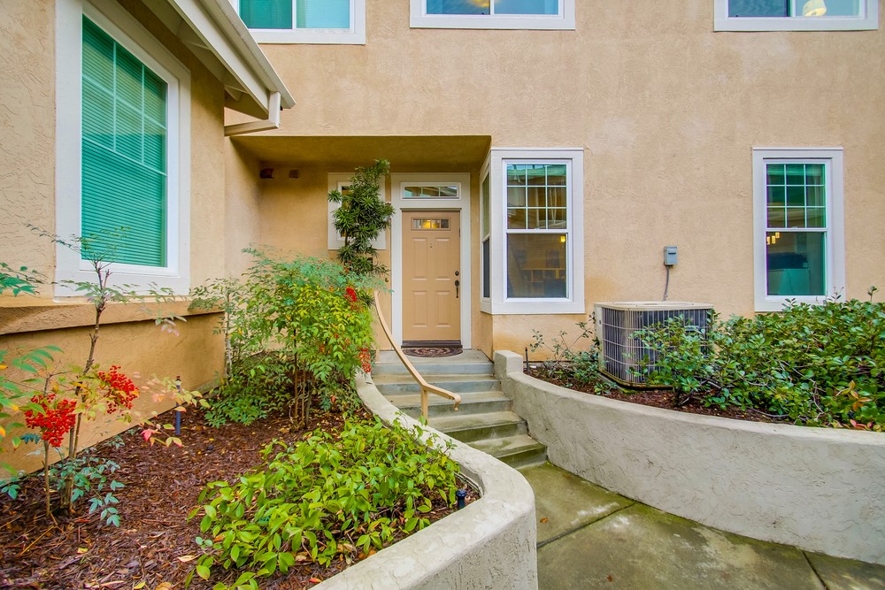 Virtual tour photo 3 of 60 for 12025 World Trade Dr #4