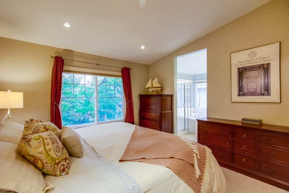 Virtual tour photo 30 of 60 for 12025 World Trade Dr #4