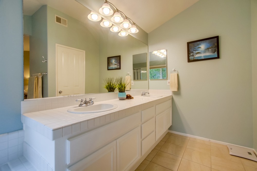 Virtual tour photo 36 of 60 for 12025 World Trade Dr #4