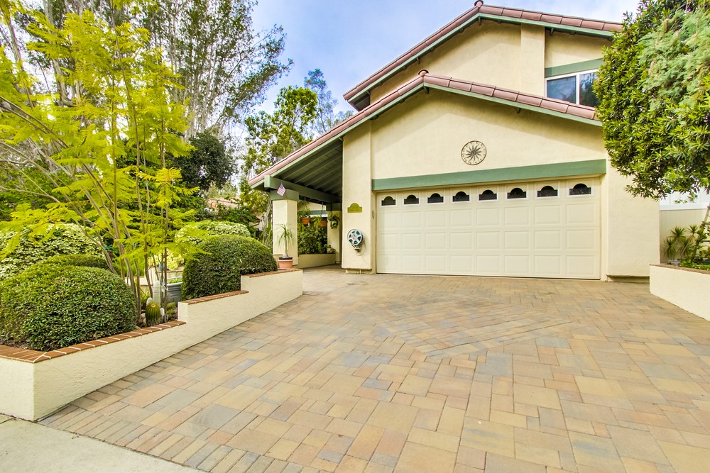 Virtual tour photo 8 of 73 for 12026 Medoc Ln